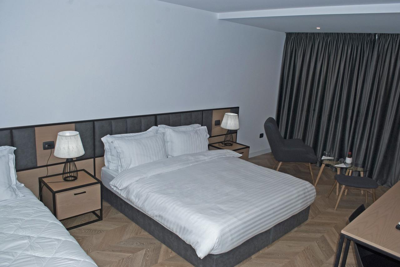 Prime Hotel 地拉那 外观 照片